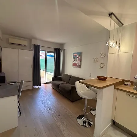 Juan - Calme Et Cosy - Plages A Pied Apartment Golfe-Juan