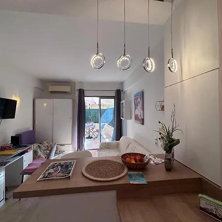 Juan - Calme Et Cosy - Plages A Pied Apartment *